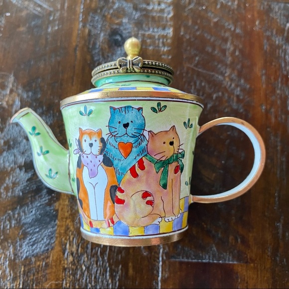 Kelvin Chen Enamel Miniature Trinket Teapot Cats - Picture 1 of 7